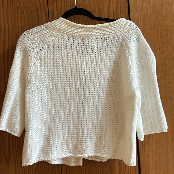Dress barn PL creamy white sweater. - Picture 5 of 5